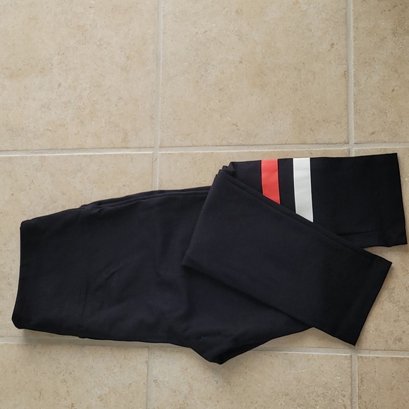 Liz Claiborne Weekend Leggings - Picture 3 of 3